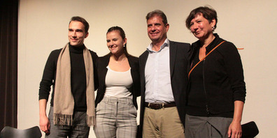 (v.l.) Ralph Horat, Moderatorin Giulia Staub, Andreas Krafft und Anna Graber diskutierten im Vögele Kulturzentrum anlässlich der Ausstellung «unMöglich? Über die Kraft unserer Wünsche» über das Thema «Was wünscht sich die Schweiz?»
