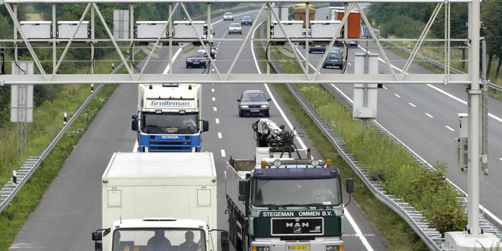 In der EU wurden im November erneut weniger neue Lastwägen, Lieferwägen und andere Nutzfahrzeuge registriert. (Symbolbild)