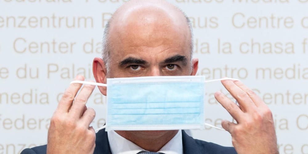 Will schärfere Massnahmen so lange wie möglich vermeiden: Gesundheitsminister Alain Berset. (Archivbild)