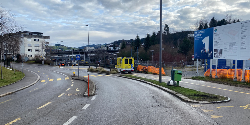 Hier an der Splügenstrasse geschah der E-Bike-Unfall