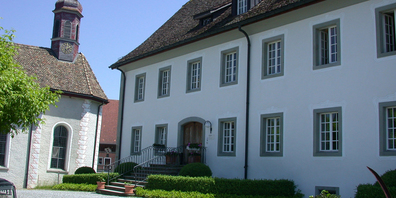 Auf dem Zivilstandsamt Ausserschwyz darf fotografiert und gefilmt werden.