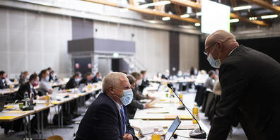Der St. Galler Kantonsrat wird sich in der kommenden Februarsession mit dem überarbeiteten Aufgaben- und Finanzplan beschäftigen. Ob die Beratung erneut in der Olma-Halle stattfinden wird, ist noch unklar. (Archivbild)