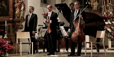 Wiederum konzertieren Daniel del Pino und Lyonel Schmit, sowie der Initiant des Konzertes Viturin Döring