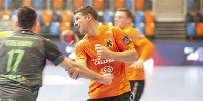 Seit 2017 ist Dimitrij Küttel Mannschaftskapitän der Kadetten. «Mit ihm verlässt uns ein sehr ehrgeiziger und disziplinierter Spieler», so Trainer Adalsteinn Eyjolfsson über den 27-Jährigen.	