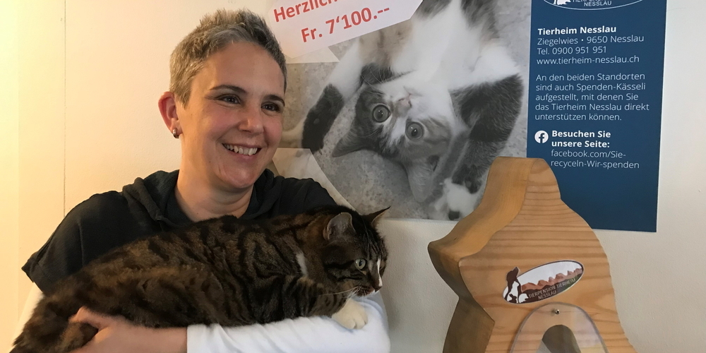 Katja Kuster mit dem liebenswürdigen Kater Pünktli.