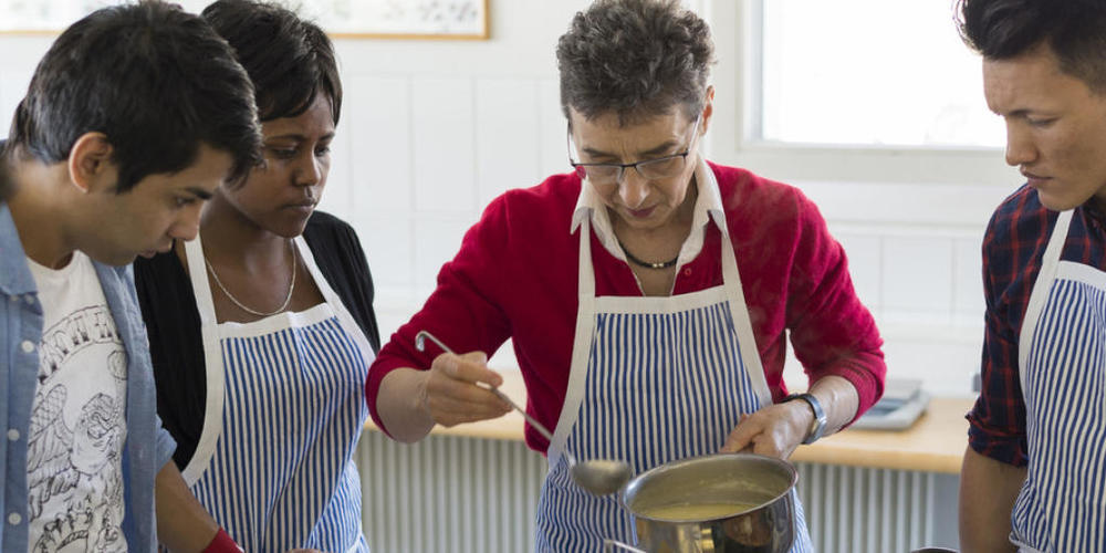 38 Prozent der ständigen Schweizer Bevölkerung über 15 Jahren hatte 2020 einen Migrationshintergrund. Das sind 0,3 Prozentpunkte mehr als im Jahr davor (Symbolbild).