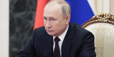 Wladimir Putin, Präsident von Russland, nimmt an einer Sitzung des Sicherheitsrates im Kreml teil. Foto: Mikhail Metzel/Pool Sputnik Kremlin/AP/dpa