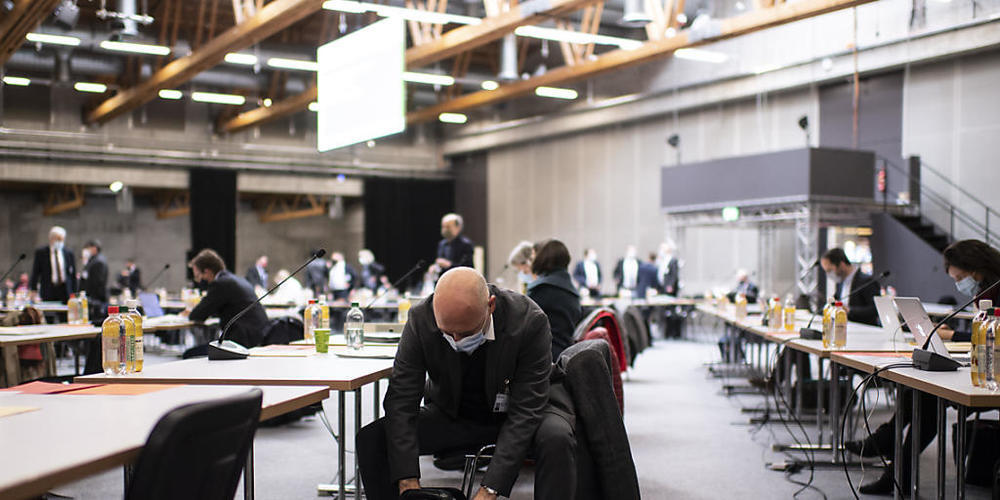 Die Mehrheit des St.Galler Kantonsrats hat am Dienstagnachmittag bei der Beratung des Budgets eine Steuersenkung gutgeheissen. 