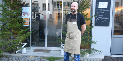 Andi Bürki eröffnete heute Morgen das neue Restaurant Koivu am Hauptplatz.