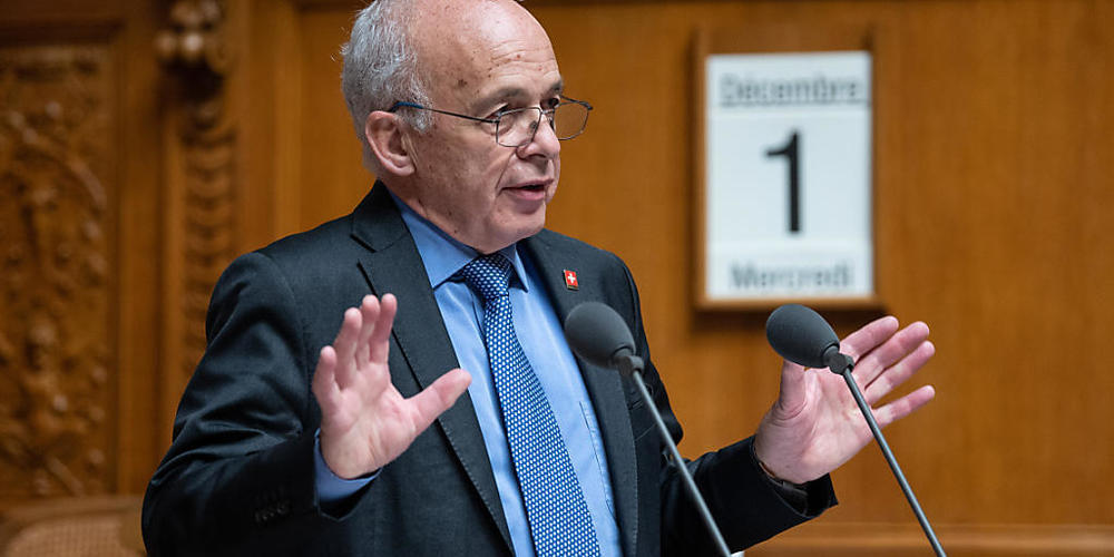 Finanzminister Ueli Maurer kann nach dem Budget-Tag im Nationalrat zufrieden sein: Grösstenteils ist das Parlament den Anträgen des Bundesrats gefolgt.