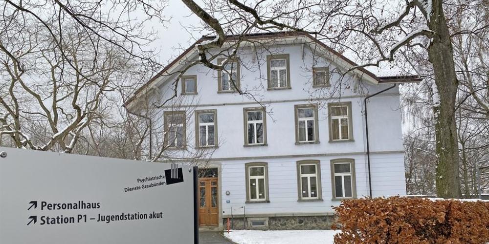 Im Personalhaus der Klinik Waldhaus in Chur soll die provisorische Bettenstation eingerichtet werden.