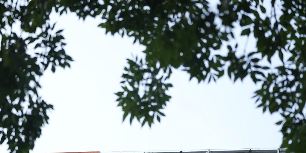 Am chinesischen Fahrdienstvermittler Didi  hält der japanische Technologieinvestor Softbank gut 21 Prozent. Auch US-Konkurrent Uber ist ein Grossinvestor des 2012 gegründeten Unternehmens.