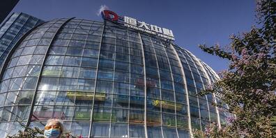 Hohe Nervosität unter Investoren: Seitdem Evergrande Liquiditätsnöte eingeräumt hat, geraten immer mehr Immobilienentwickler in China ins Straucheln. (Archivbild)