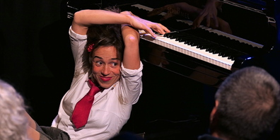 «Claire», die eine Hälfte des Duos «luna tic» kommt mit ihrem Soloprogramm nach Altstätten