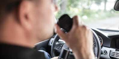 Sozialdetektive im Kanton Zürich dürfen Sozialhilfebeziehende weiterhin nicht mit Hilfe von GPS-Trackern orten. (Symbolbild)