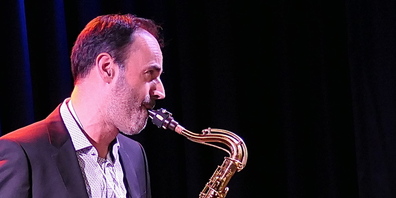 Peter Lenzin, der bekannteste Jazzer des Rheintals spielt mit seiner Band am Sonntag in Bernek ein Adventskonzert