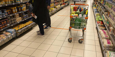 Den grössten Rückgang der Arbeitslosenzahlen verzeichnete im Kanton Zürich der Detailhandel. Es waren 122 Personen weniger als arbeitslos gemeldet als im Vormonat. (Symbolbild)