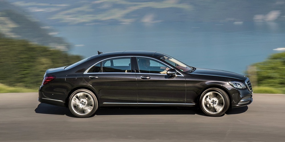 Ein Mercedes S 350, wie ihn auch die St.Galler Regierung zur Verfügung hat