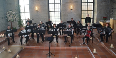 Das Akkordeon-Orchester Grüningen begeisterte die Zuhörer:innen in der Schlosskirche.