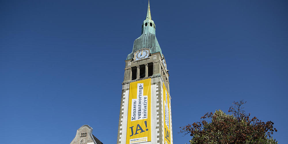 Immer wieder mischen sich Kirchen und NGOs in Abstimmungskontroversen ein. Der Nationalrat ist dennoch dagegen, die Steuerbefreiung solcher Akteure verstärkt unter die Lupe zu nehmen. (Archivbild)
