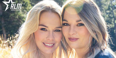 Linda Fäh( l) besingt die Liebe zu ihrer Schwester Sina im neuesten Song "Schwestern"