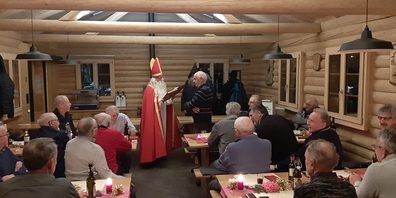 Verdankung an Ruedi Eisenegger.