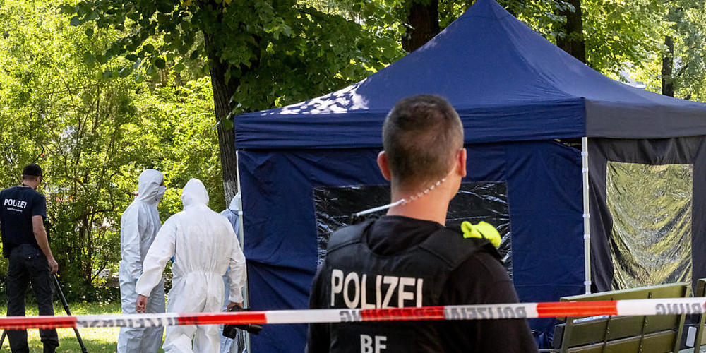 ARCHIV - Mehr als ein Jahr lang versuchten die Berliner Richter, die Hintergründe der Erschießung eines Georgiers tschetschenischer Abstammung in Berlin zu klären. Foto: Paul Zinken/dpa