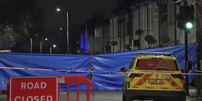 Südlich von London sind vier Kinder bei einem Brand ums Leben gekommen.