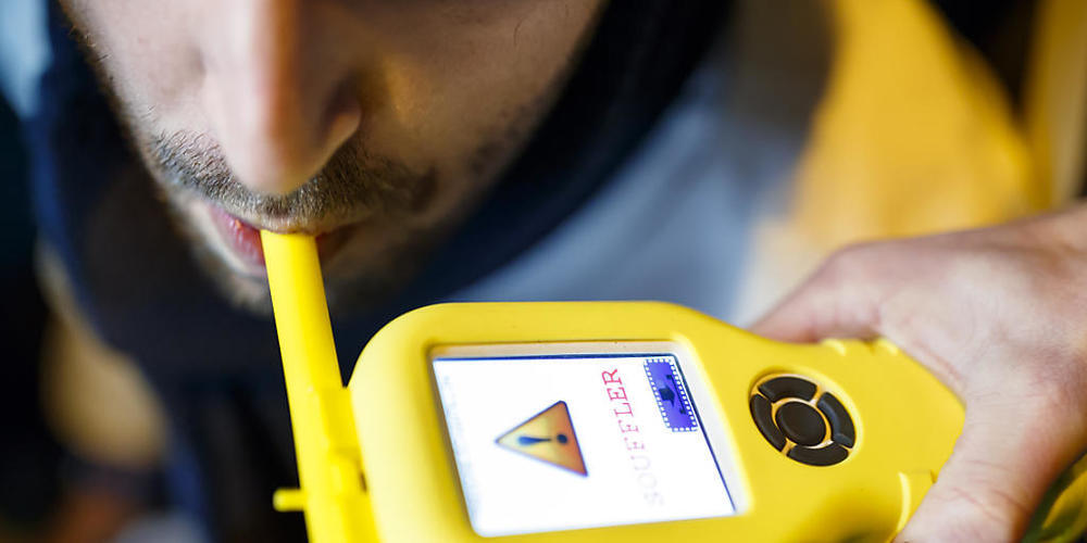 Die Kantonspolizei Thurgau hat in Kreuzlingen einen alkoholisierten Autofahrer aus dem Verkehr gezogen. (Symbolbild)