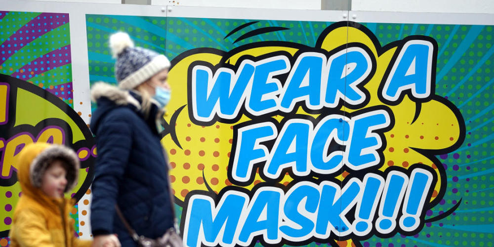 Wegen der schnellen Ausbreitung der Omikron-Variante in Großbritannien will der britische Bildungsminister Lehrer aus dem Ruhestand zurückholen. Foto: Mike Egerton/PA Wire/dpa