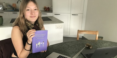 Für ihre Maturaarbeit hat Annina Sutter auch eine Broschüre mit Präventionsmassnahmen erstellt.