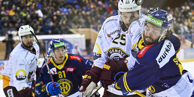 Zu wenig Durchschlagskraft: Der HC Davos beisst sich an der Genfer Defensive die Zähne aus. 