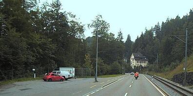 Auf der Strecke zwischen St. Galler Stadtrand und Teufen ist eine Pförtneranlage geplant, die den Autoverkehr steuern soll.