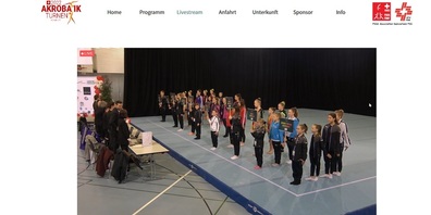 Die teilnehmenden Teams präsentieren sich in der Buechenwald-Sporthalle.