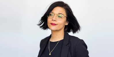 Tanja Kummer erzählt aus ihrem Leben als Schreibende und Lesende. Mit dem Publikum führt sie eine kleine Schreibübung durch.