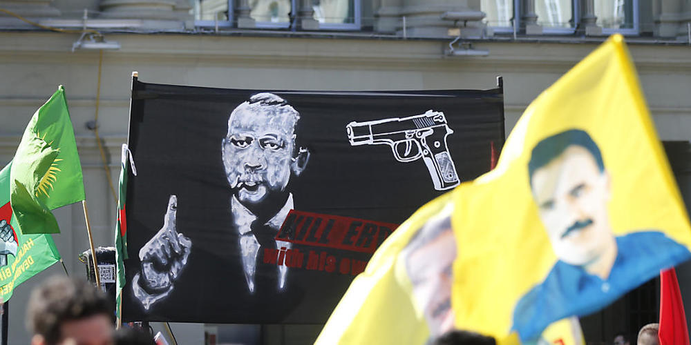 Das Plakat des Anstosses am 25. März 2017 in Bern.