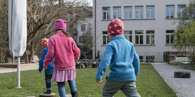 Für die Umsetzung der UN-Kinderrechtskonvention soll der Kanton Zürich eine eigene Koordinationsstelle schaffen. Dies fordert eine Mehrheit des Kantonsrats. (Symbolbild)