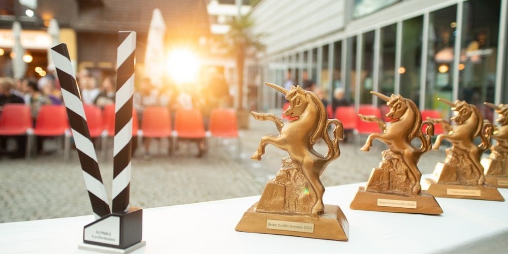 In 100 Minuten werden im Kultur- und Freizeitzentrum Schänis sechs Kurzfilme gezeigt.