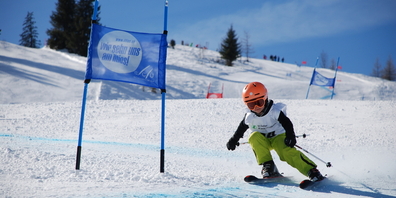 Das Leiterteam des SCU ist sehr motiviert, den Kids den Schneesport auf spielerische Art und Weise weiter zu vermitteln. 