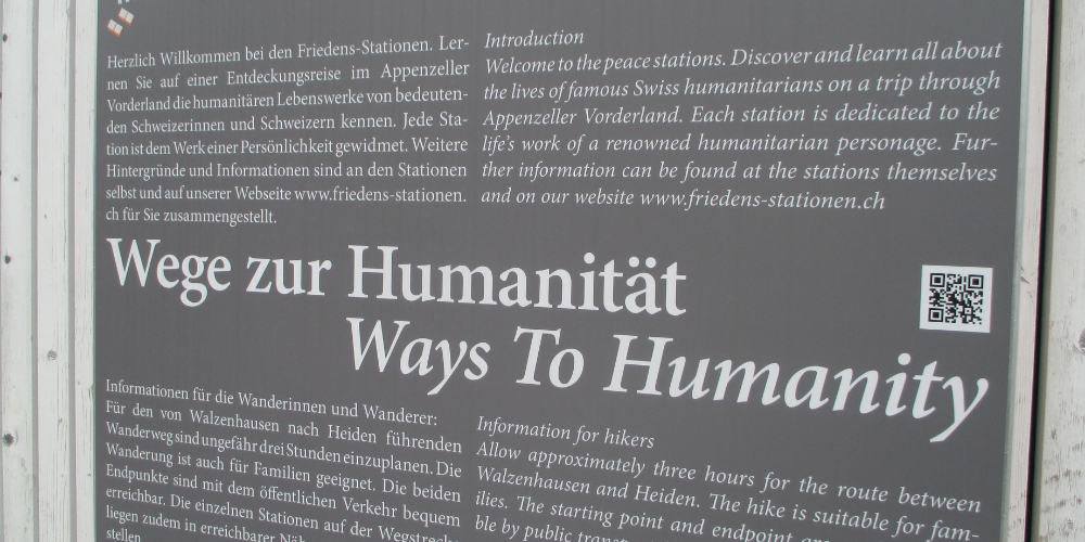 Erläuterungen zum Themenwanderweg „Friedensstationen“ beim Bahnhof Heiden erfolgen in deutscher und englischer Sprache. Wo aber bleiben das Französische und die anderen Schweizer Landessprachen?