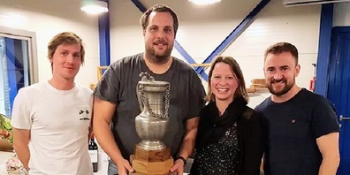 Clubmeister der Saison 2021/22 wurde das Team 1 mit v. l. Clemens Scherrer, Rolf Bruggmann (Skip), Nina Ledergerber und Beni Kuhn.