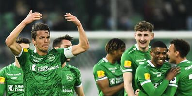 Kollektiver St.Galler Jubel nach dem 2:2