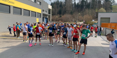 Nervosität vor dem Start: Der Running Day Eschenbach zog auch dieses Jahr wieder die Massen an.