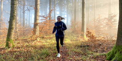 Nach einem schönen Lauf am Ziel oder auf einer Bergtour auf dem Gipfel angekommen zu sein, ist für Julia Tarczali ein Gefühl von Glück, Freiheit und Lebensfreude.