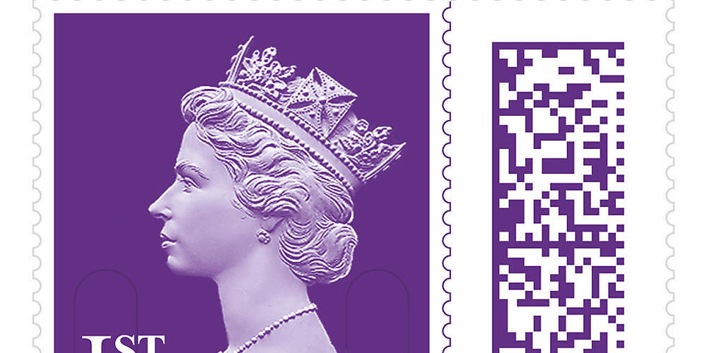 HANDOUT - Das von der Royal Mail veröffentlichte und undatierte Foto zeigt eine der neuen Briefmarken, an dem ein QR-Code angebracht ist. In Großbritannien können Internetvideos bald dank QR-Code auf Briefmarken mit der Post versendet werden. Foto...