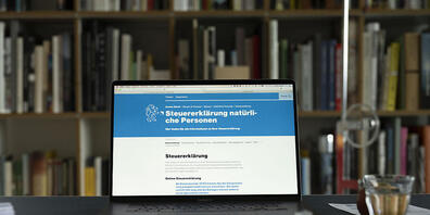 Laut dem jüngsten Steuerbelastungsmonitor werden mittlere Einkommen im Kanton Zürich nach wie vor nur moderat besteuert. (Symbolbild)