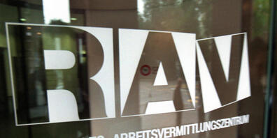 Der Zürcher Arbeitsmarkt hat sich von der Coronapandemie erholt. Die Arbeitslosenquote ist im Januar 2022 erstmals unter Vorkrisenniveau gesunken. (Symbolbild)