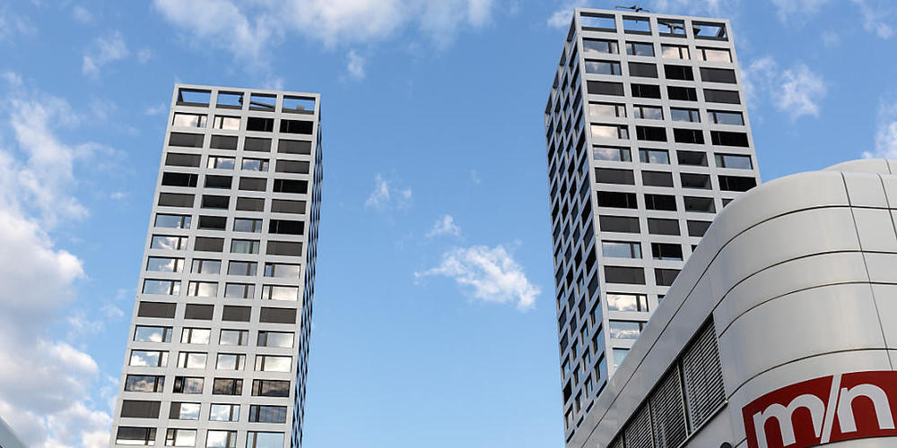 Das junge Quartier Chur West mit dessen bildprägenden Zwillingstürmen soll der urbane Gegenpol zum historischen Zentrum werden. (Archivbild)