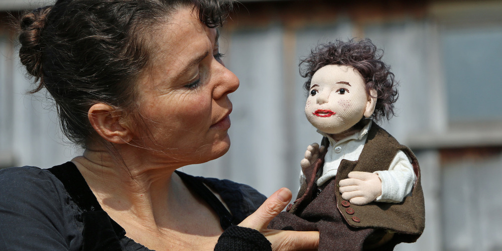 Claudine Kopp gastiert mit ihren Puppen in Berneck