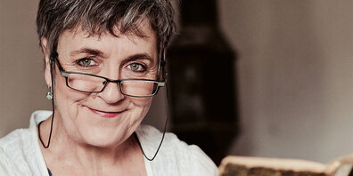 Marietta Kobald ist eine Frau mit vielen Hüten. 